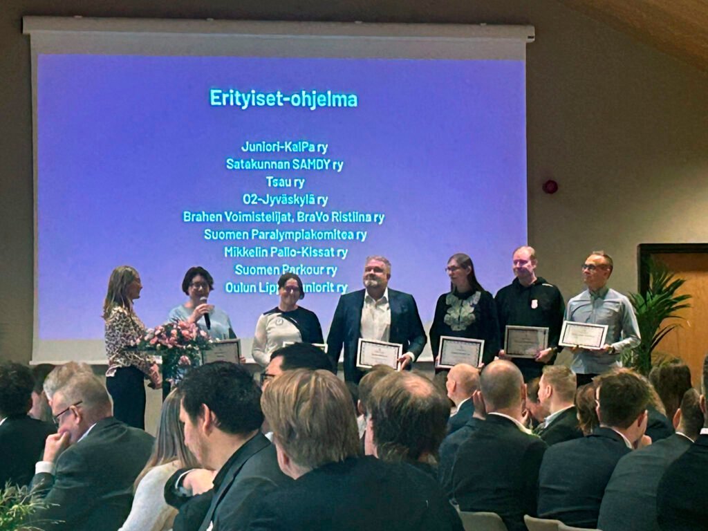 Läpimurtosäätiön tuella mahdollistetaan erityisnuorten jalkapalloharrastaminen Mikkelissä jota MiPK järjestää