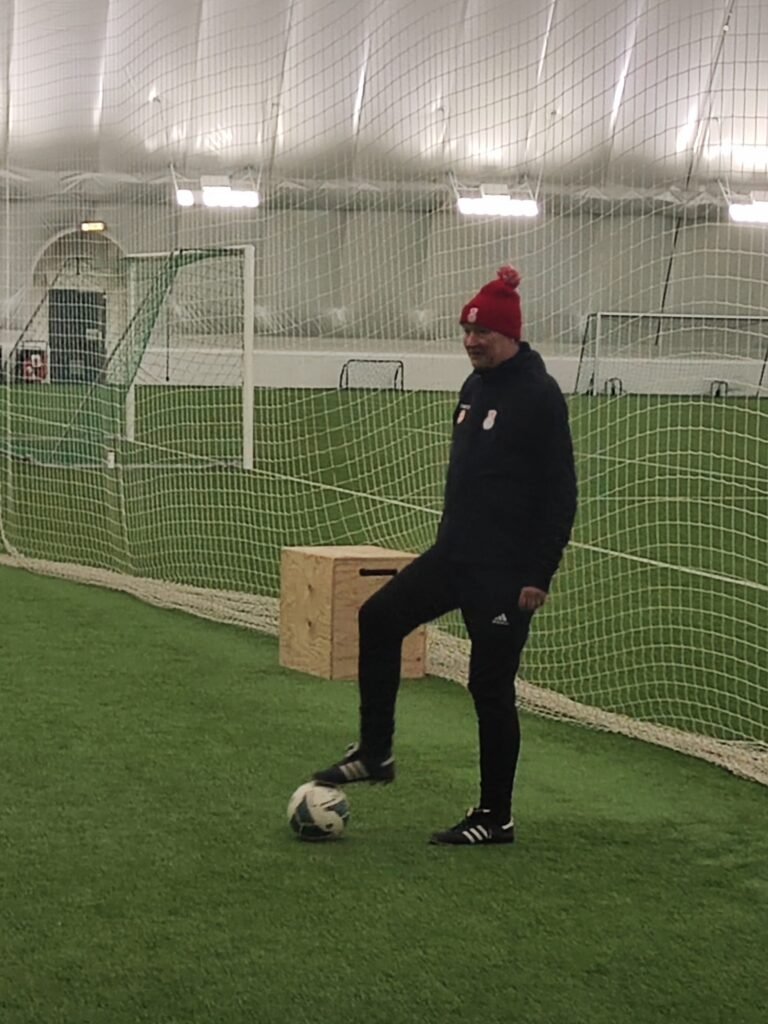 MiPK tarjoaa mikkeliläisille lapsille ja nuorille hyvän, turvallisen ympäristön jalkapallon parissa, ja Marko Huiskonen on avainasemassa tässä työssä.”